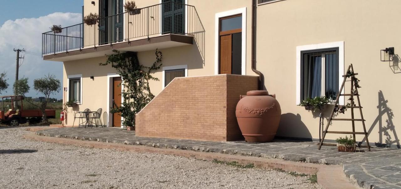 B&B Tenuta San Michele Capaccio Exteriör bild